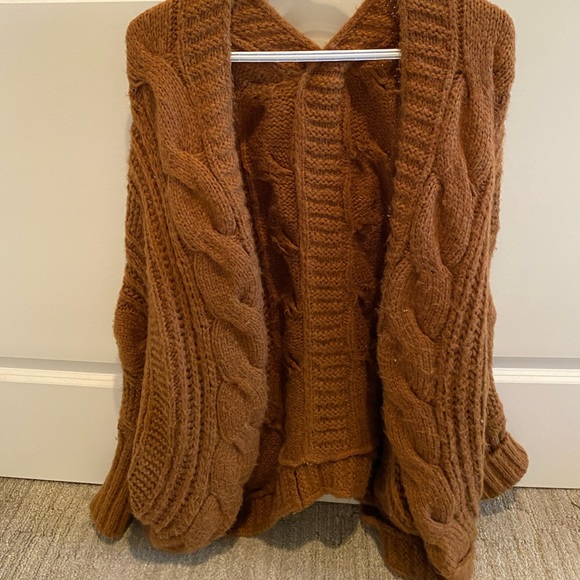 Korean style cardigan - Picture 2 of 2